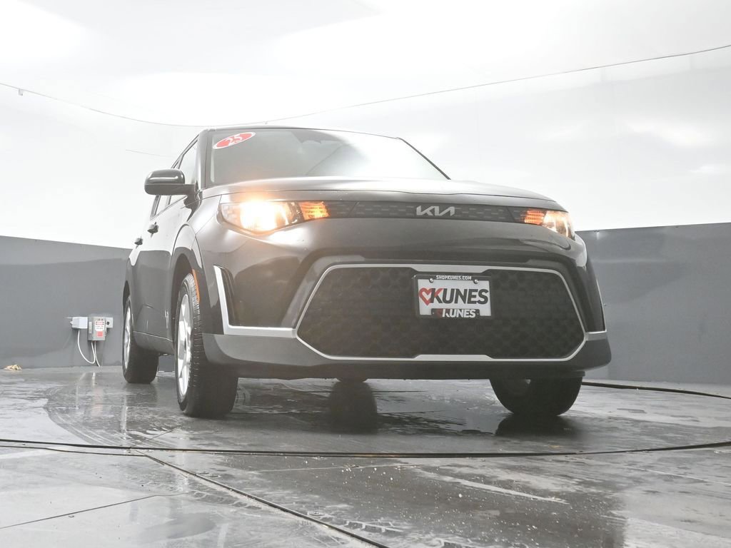 Used 2025 Kia Soul LX w/ LX Technology Package image 50