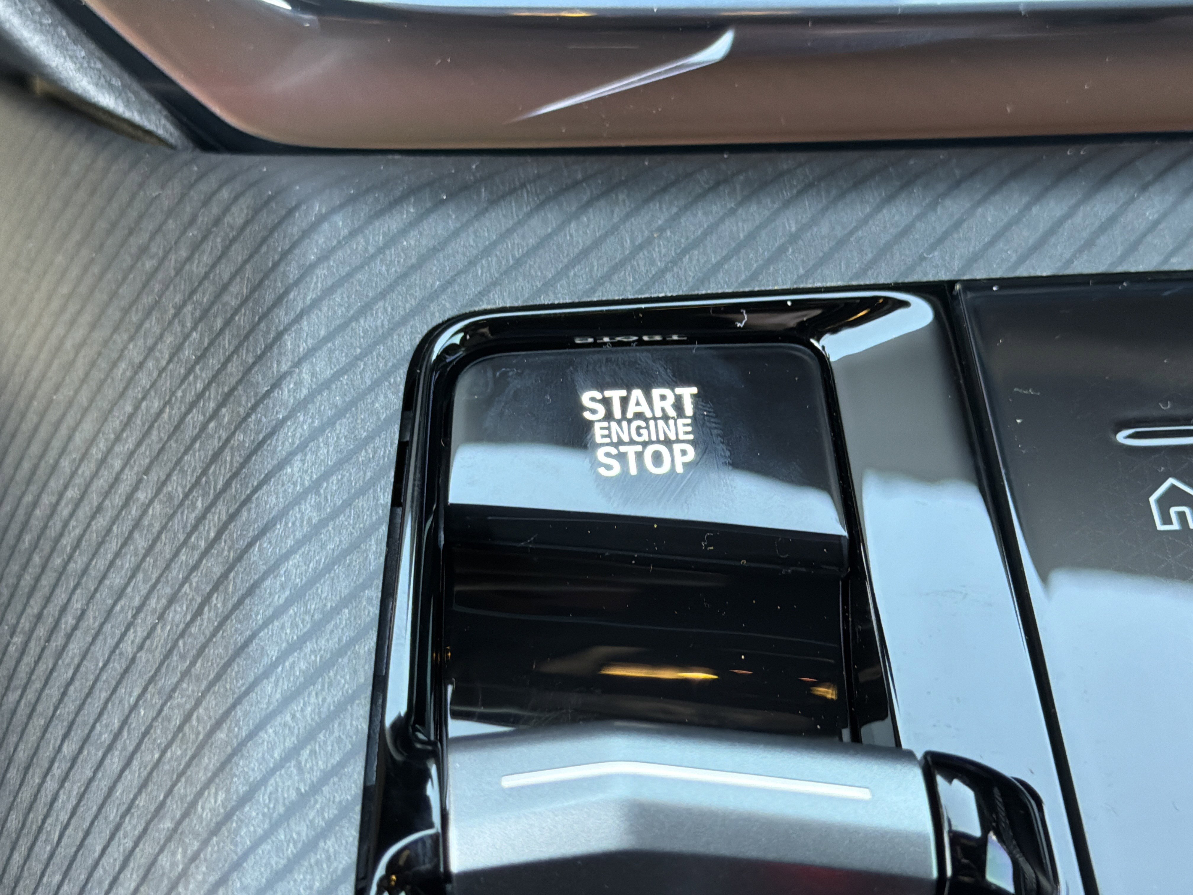 New 2026 BMW X3 xDrive30 w/ Premium Package image 8