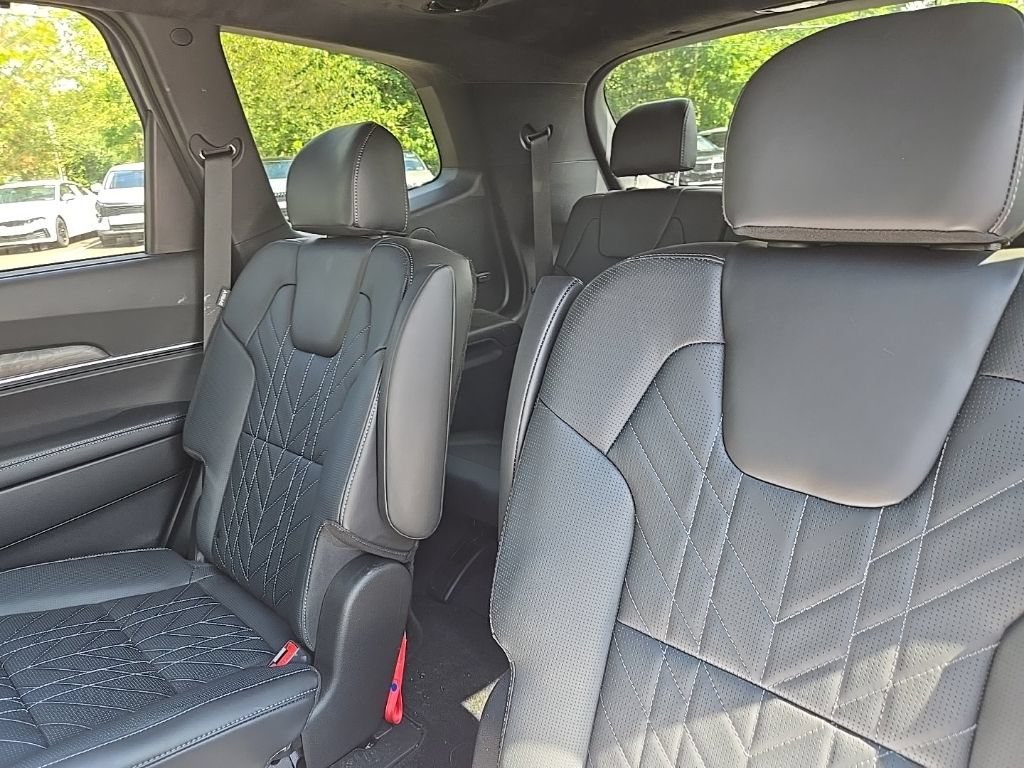 Certified 2024 Kia Telluride SX Prestige X-Line AWD/4WD image 34