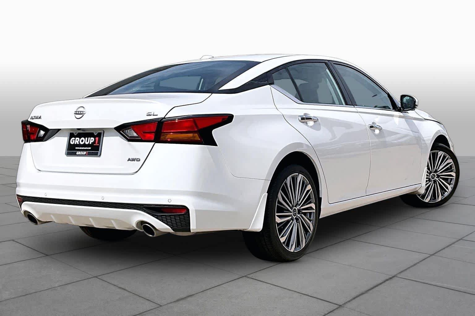 Certified 2025 Nissan Altima 2.5 SL AWD/4WD image 12