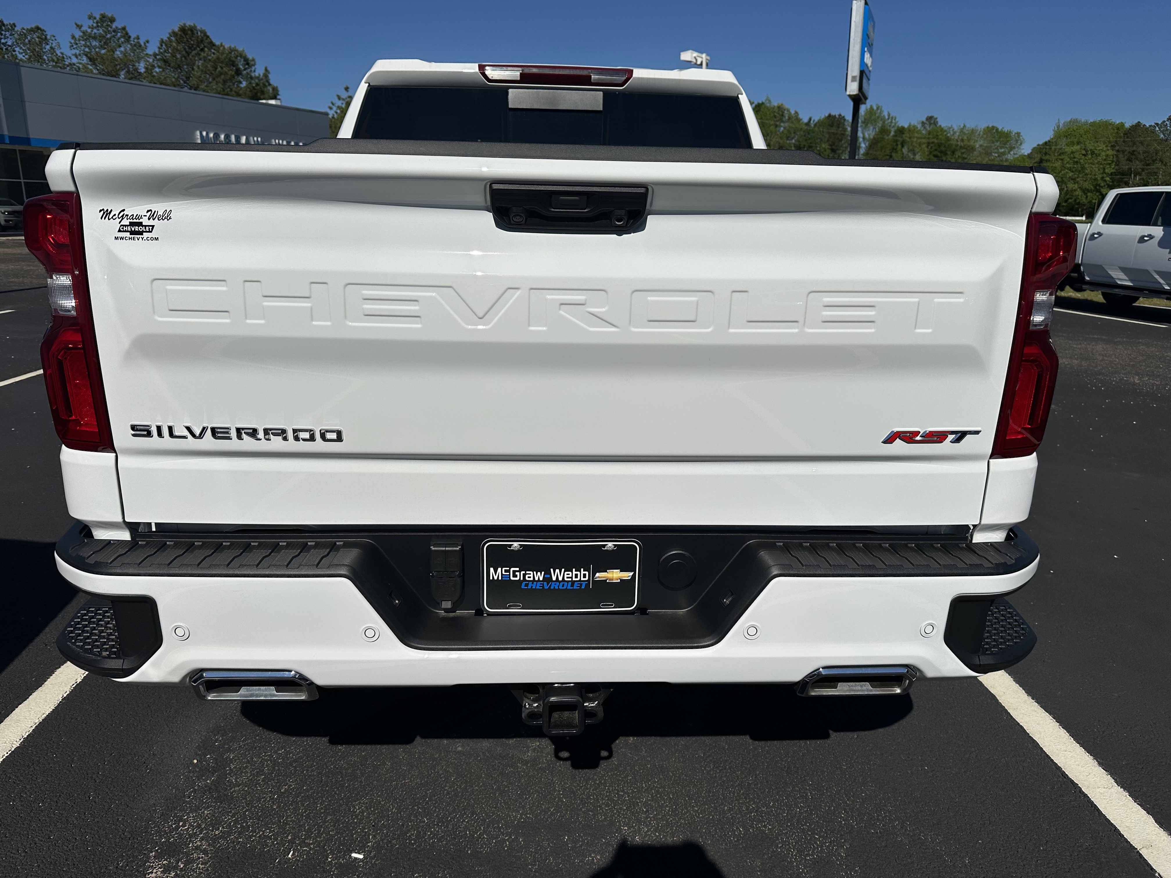 New 2026 Chevrolet Silverado 1500 RST AWD/4WD image 8
