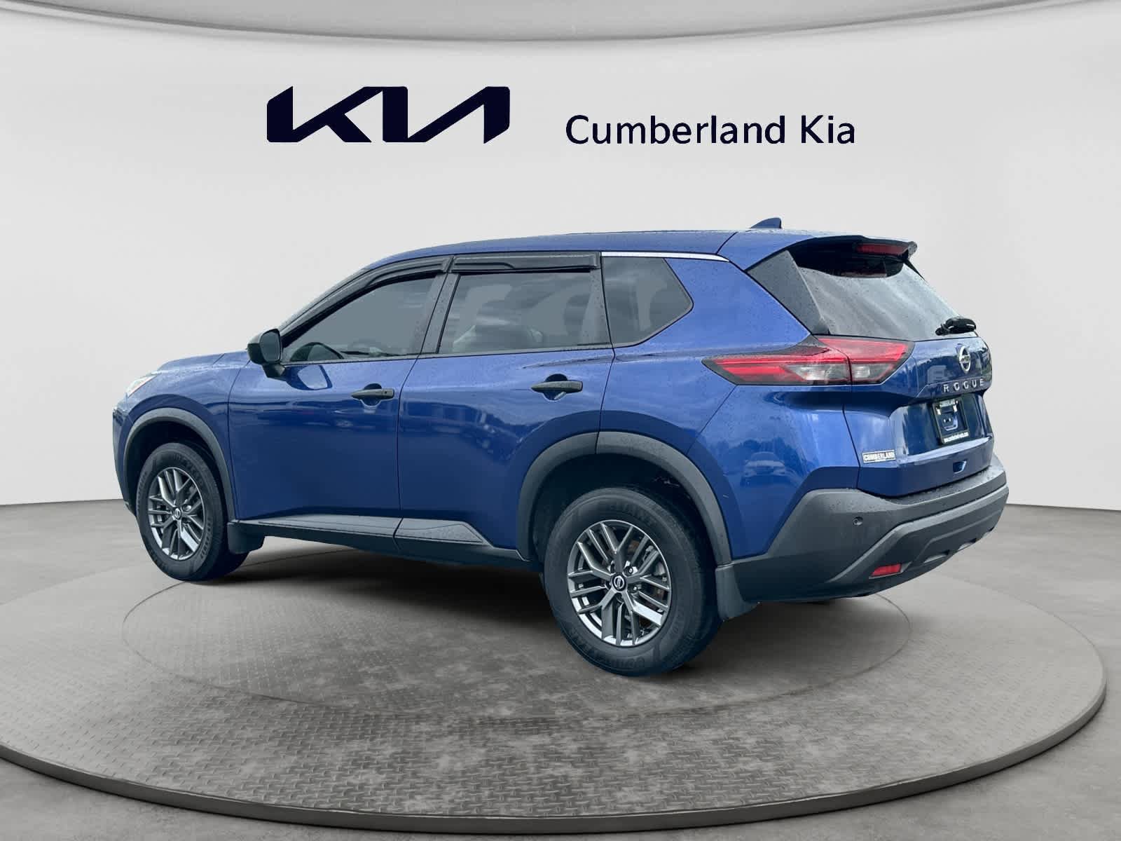 Used 2021 Nissan Rogue S FWD image 3