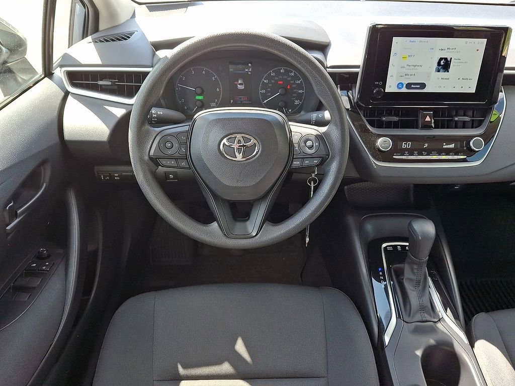 Used 2024 Toyota Corolla LE AWD/4WD image 11