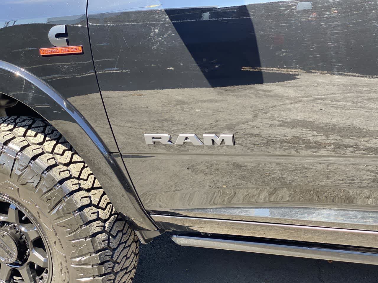 Used 2022 RAM 2500 Limited AWD/4WD image 10