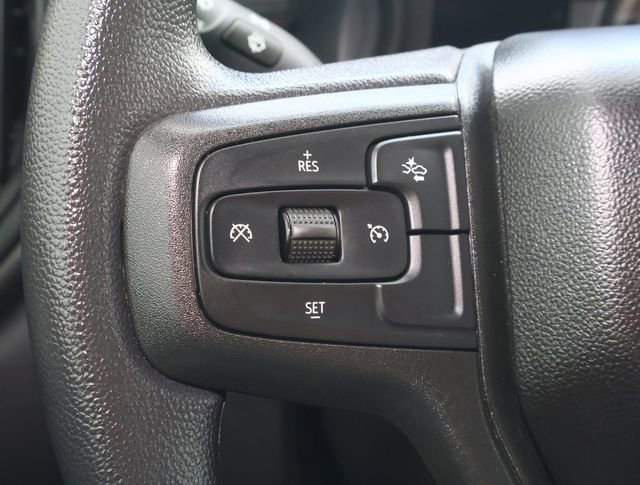 Used 2025 Chevrolet Silverado 1500 Custom image 24