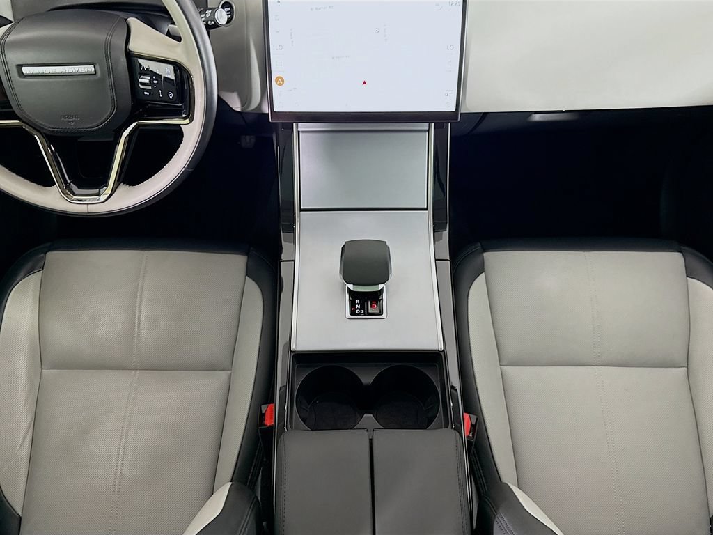 Used 2024 Land Rover Range Rover Velar S AWD/4WD image 17