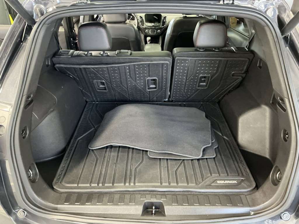 Used 2022 Chevrolet Equinox RS w/ RS Leather Package image 33
