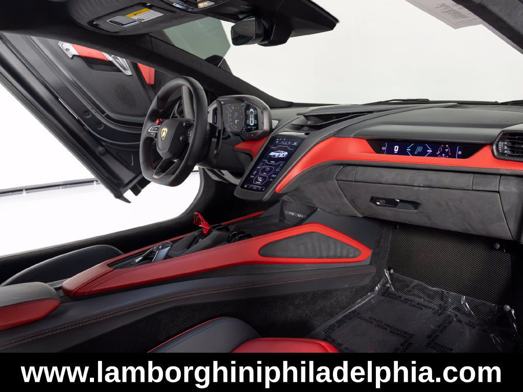 Used 2024 Lamborghini Revuelto AWD/4WD image 33