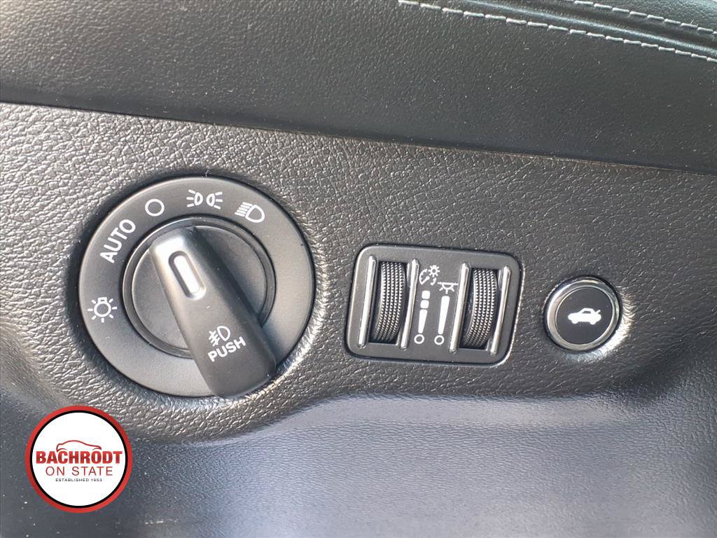 Used 2022 Dodge Challenger GT w/ Plus Package RWD image 18