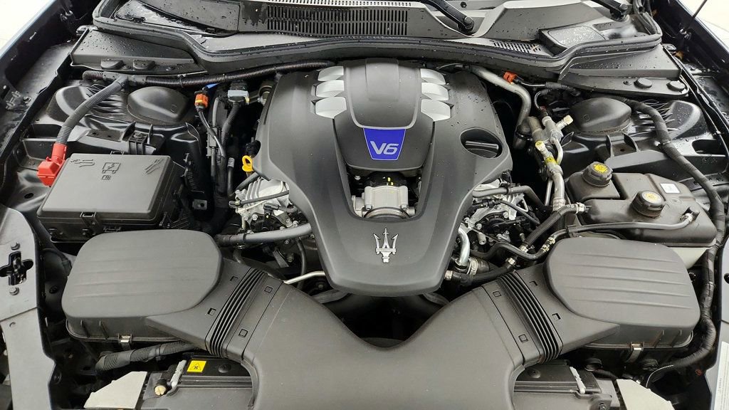 Used 2023 Maserati Ghibli Modena image 27