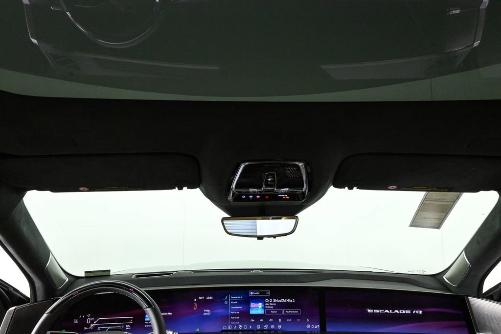 New 2025 Cadillac Escalade IQ Luxury 2 image 21
