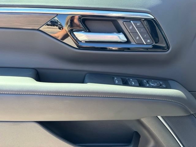 New 2026 Chevrolet Tahoe LT w/ Comfort Package AWD/4WD image 11