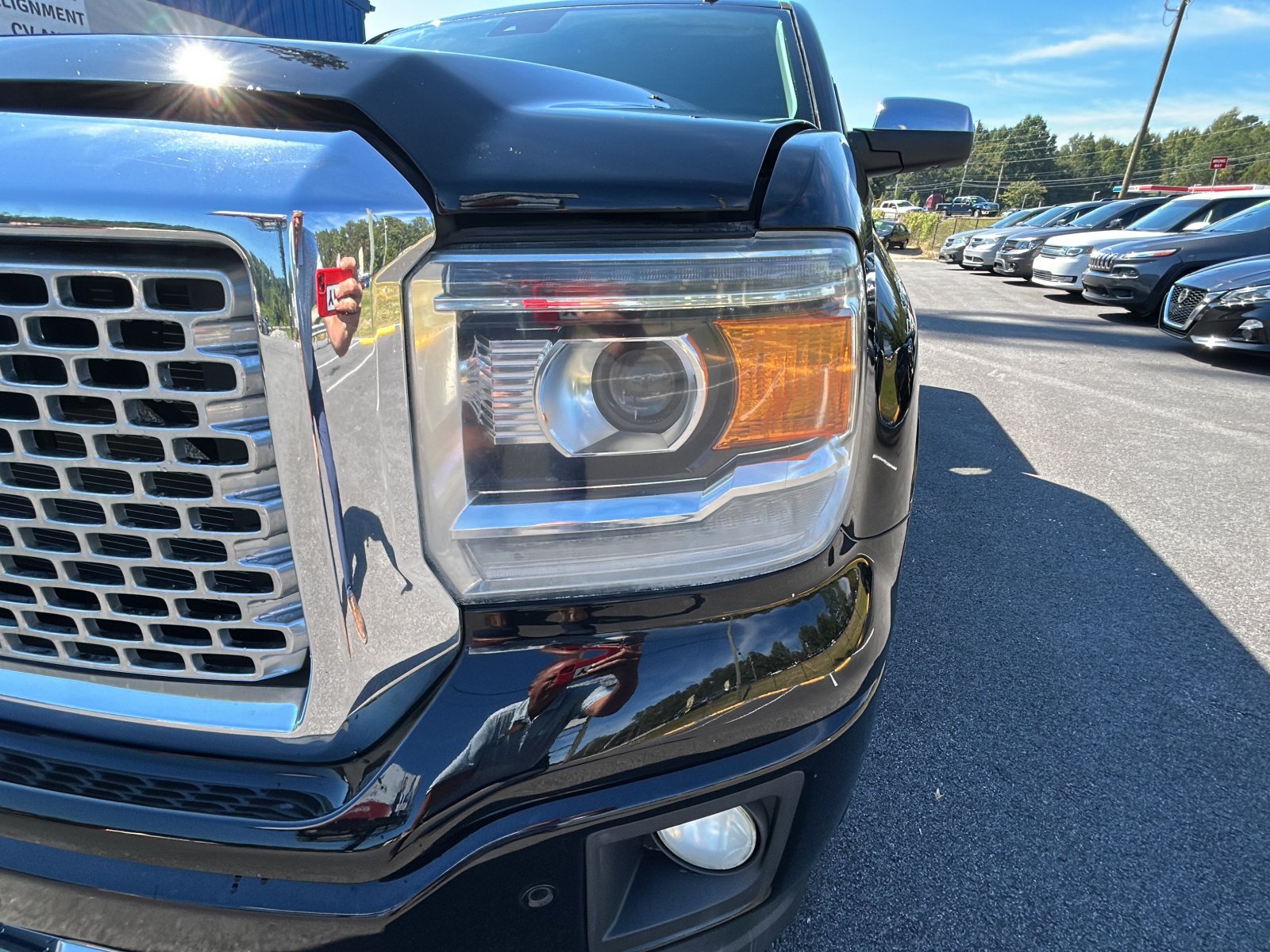 Used 2015 GMC Sierra 1500 Denali w/ Driver Alert Package RWD image 12