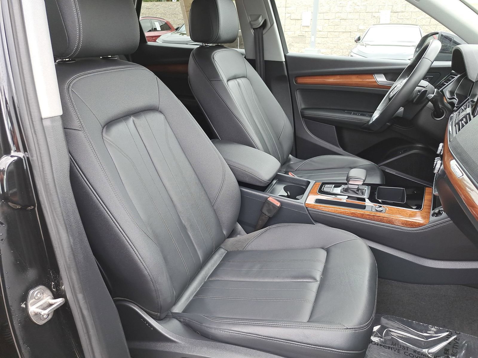 Used 2024 Audi Q5 Premium AWD/4WD image 10