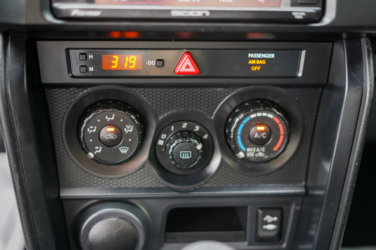 Used 2013 Scion FR-S image 13