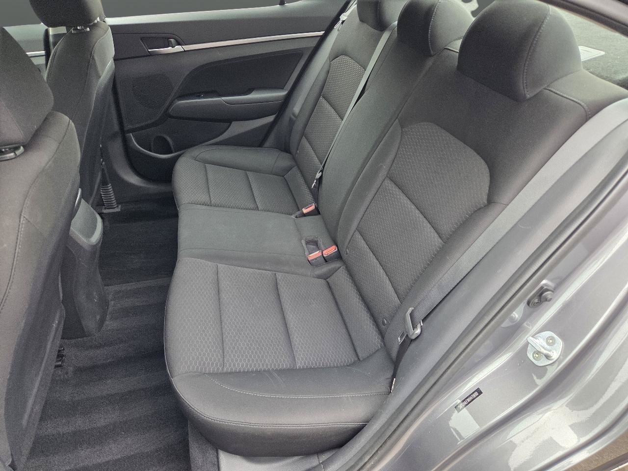 Used 2019 Hyundai Elantra SEL w/ Cargo Package FWD image 12