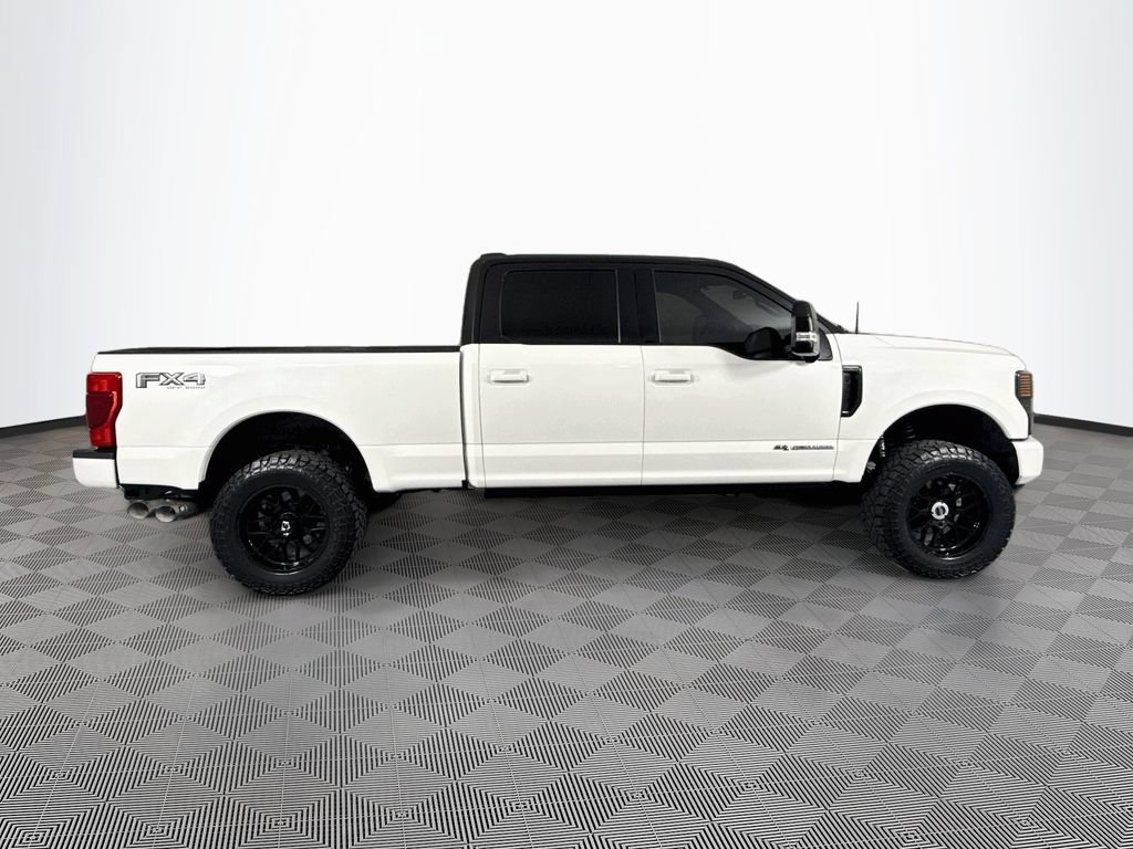 Used 2022 Ford F350 Lariat w/ Black Appearance Package AWD/4WD image 8
