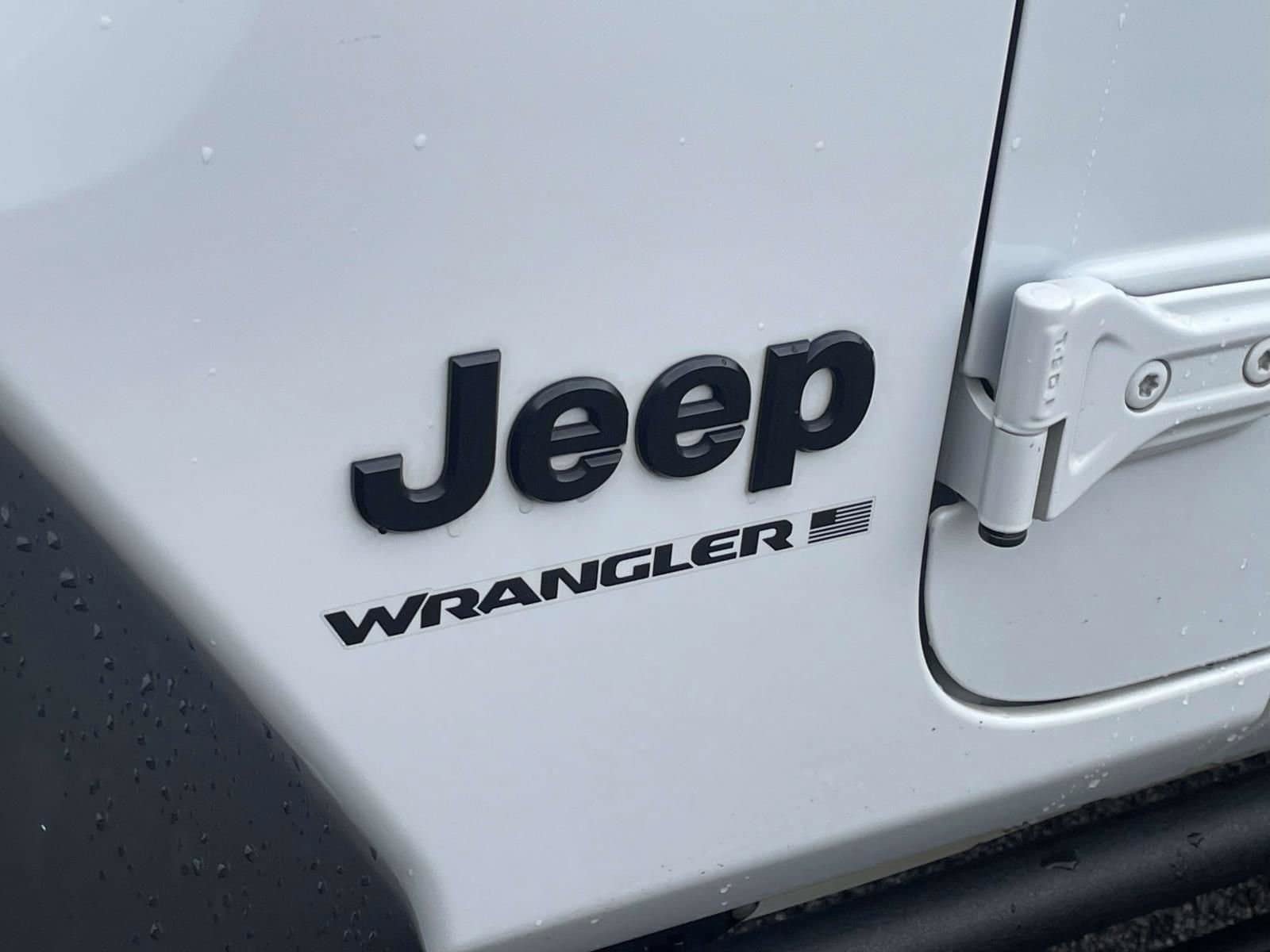 Used 2024 Jeep Wrangler Unlimited Sport AWD/4WD image 2