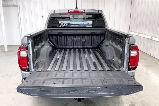 New 2026 GMC Canyon Elevation w/ Convenience Package RWD image 21