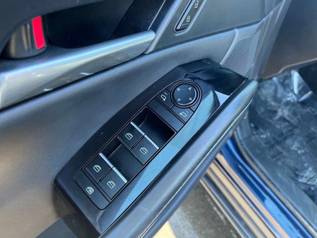 Used 2024 MAZDA CX-30 AWD 2.5 S w/ Select Sport Pkg image 12