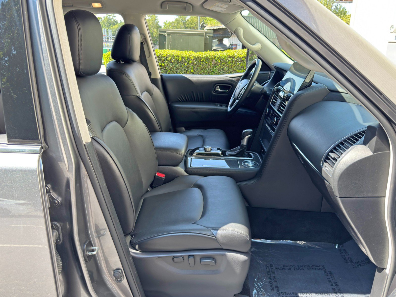 Used 2023 Nissan Armada SV w/ Cargo Package RWD image 12