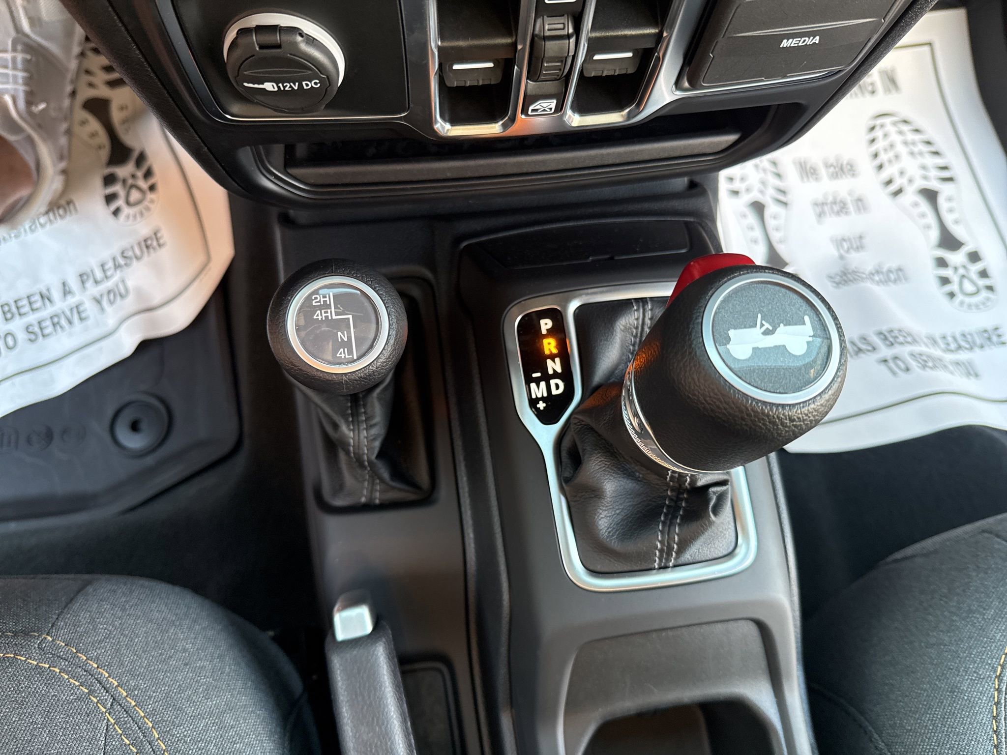 Used 2024 Jeep Wrangler Sport image 41