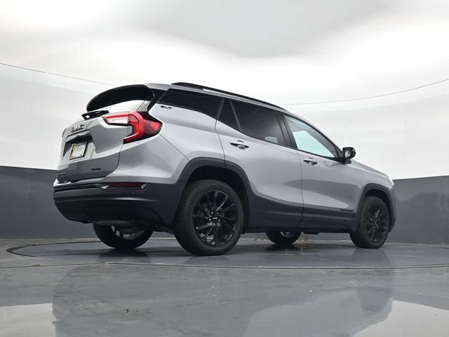 Used 2023 GMC Terrain SLT w/ Tech Package AWD/4WD image 25