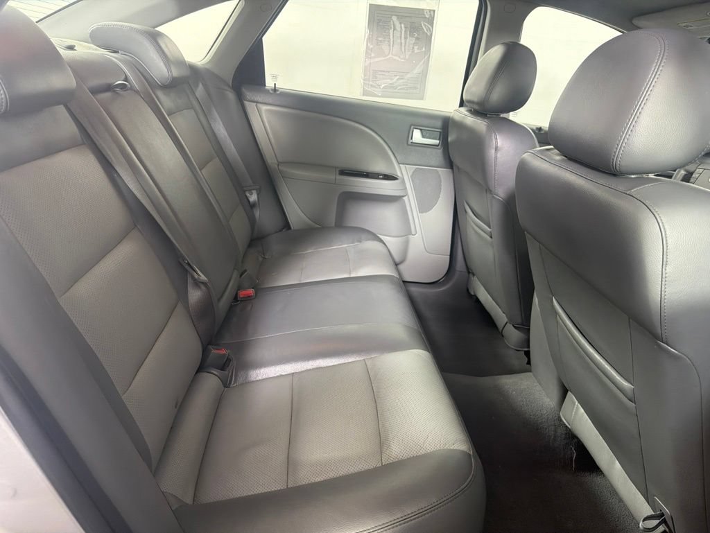 Used 2005 Mercury Montego Premier AWD/4WD image 32