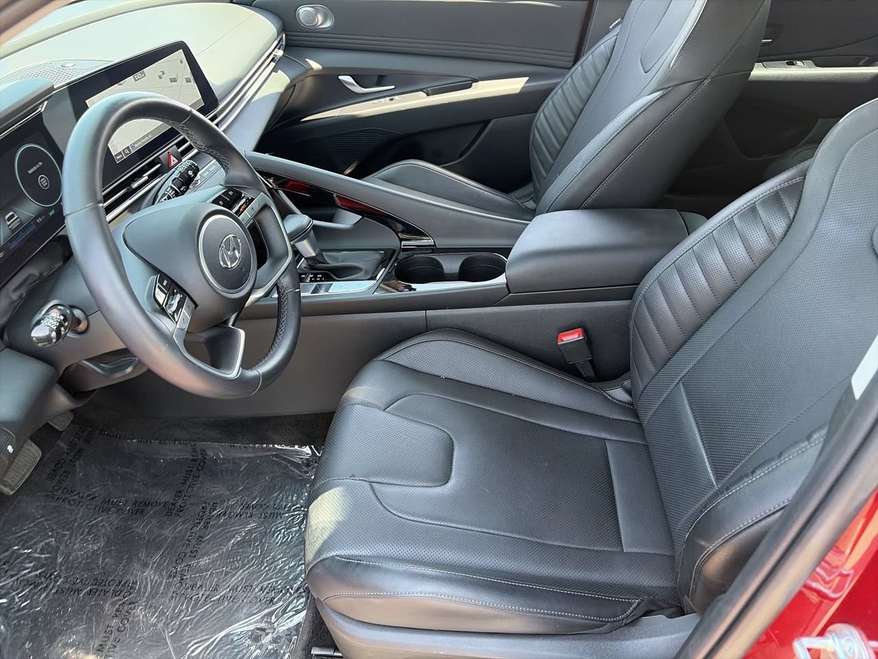 Certified 2023 Hyundai Elantra Limited FWD image 18