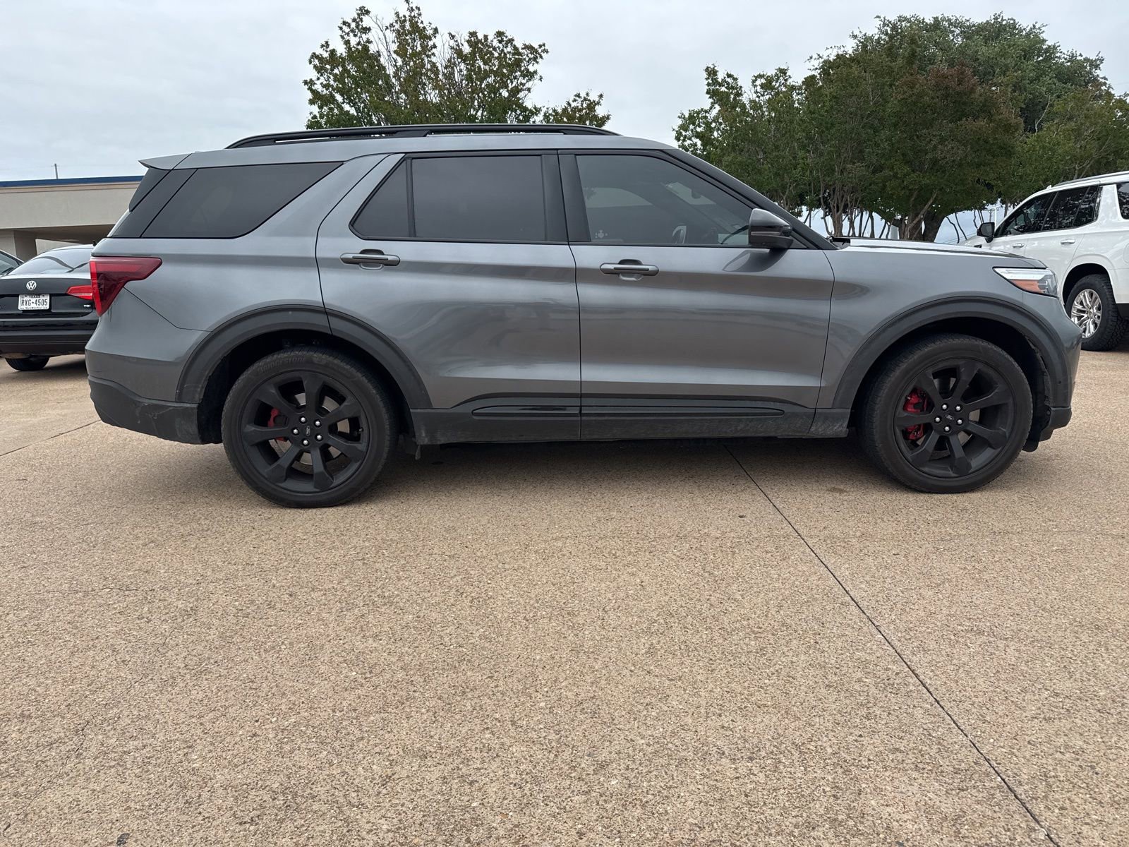 Used 2021 Ford Explorer ST w/ Equipment Group 401A AWD/4WD image 8