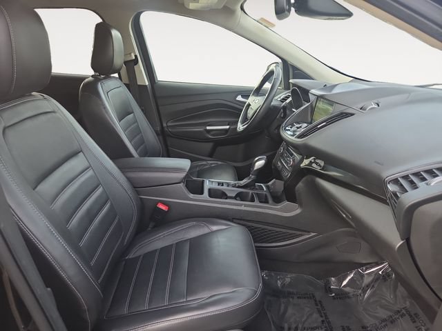 Used 2019 Ford Escape Titanium AWD/4WD image 15
