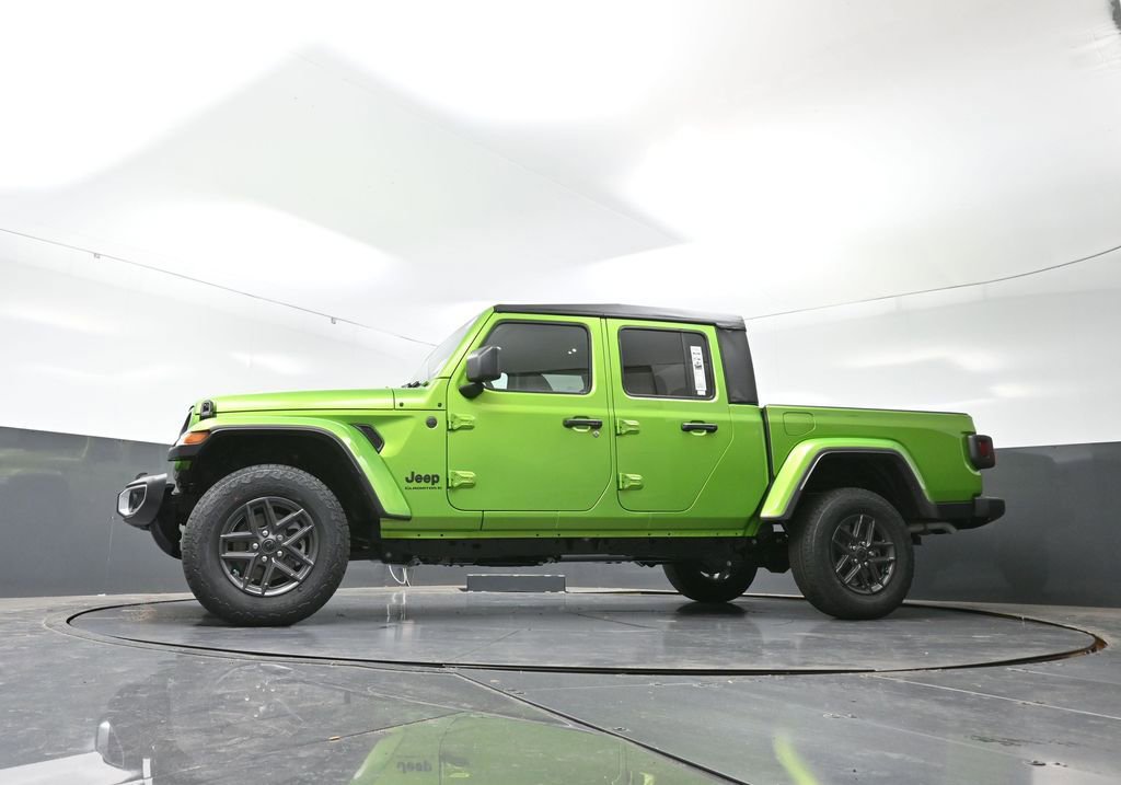 New 2026 Jeep Gladiator Sport image 51