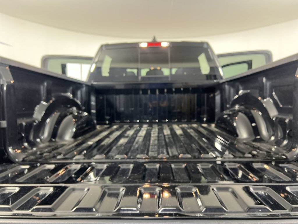 Used 2023 RAM 1500 Big Horn AWD/4WD image 25