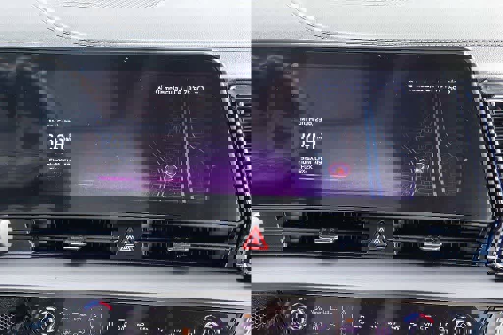 Certified 2024 Kia Sportage EX image 13