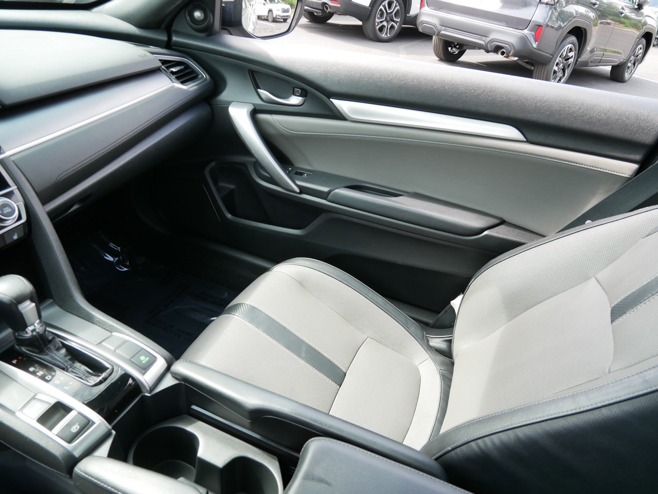 Used 2016 Honda Civic EX-L image 11