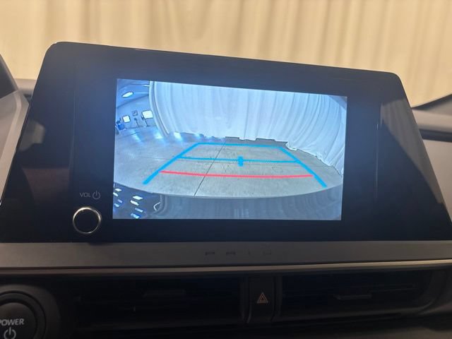 Used 2025 Toyota Prius LE FWD image 19