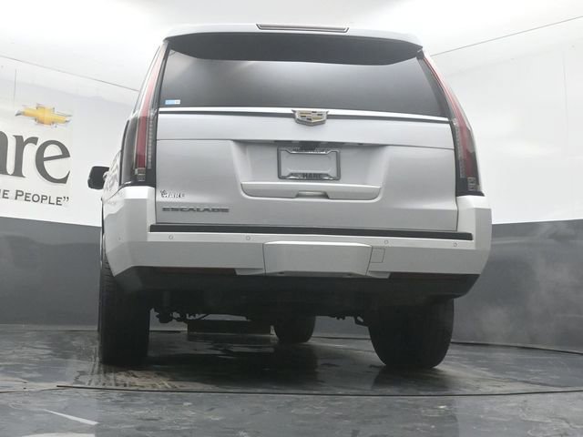Used 2019 Cadillac Escalade Luxury AWD/4WD image 56