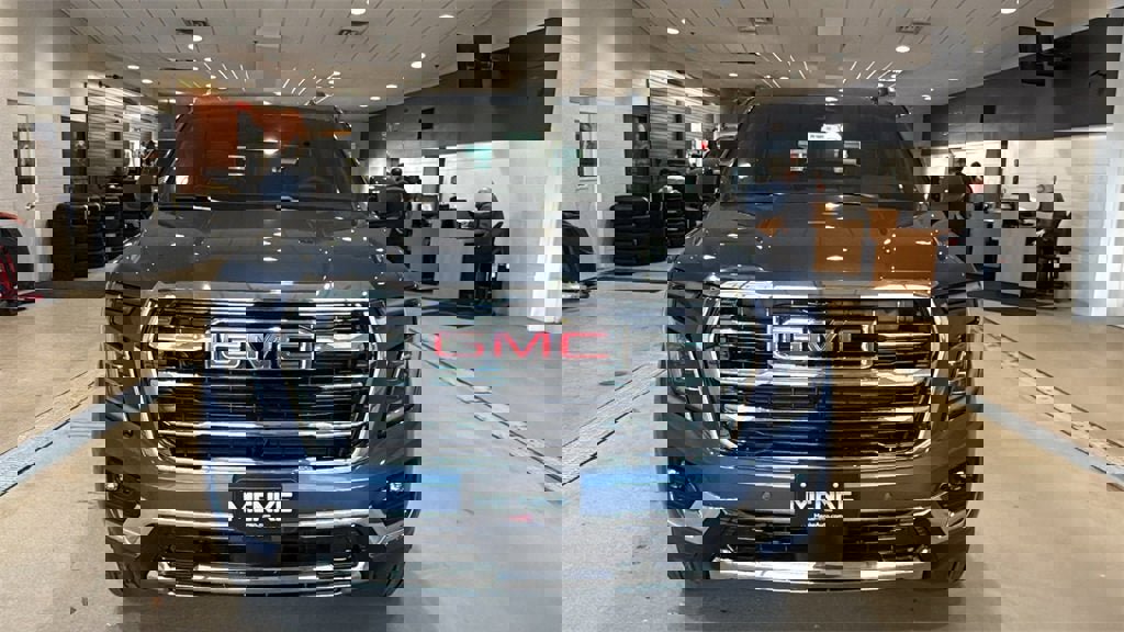 New 2026 GMC Yukon Elevation image 2