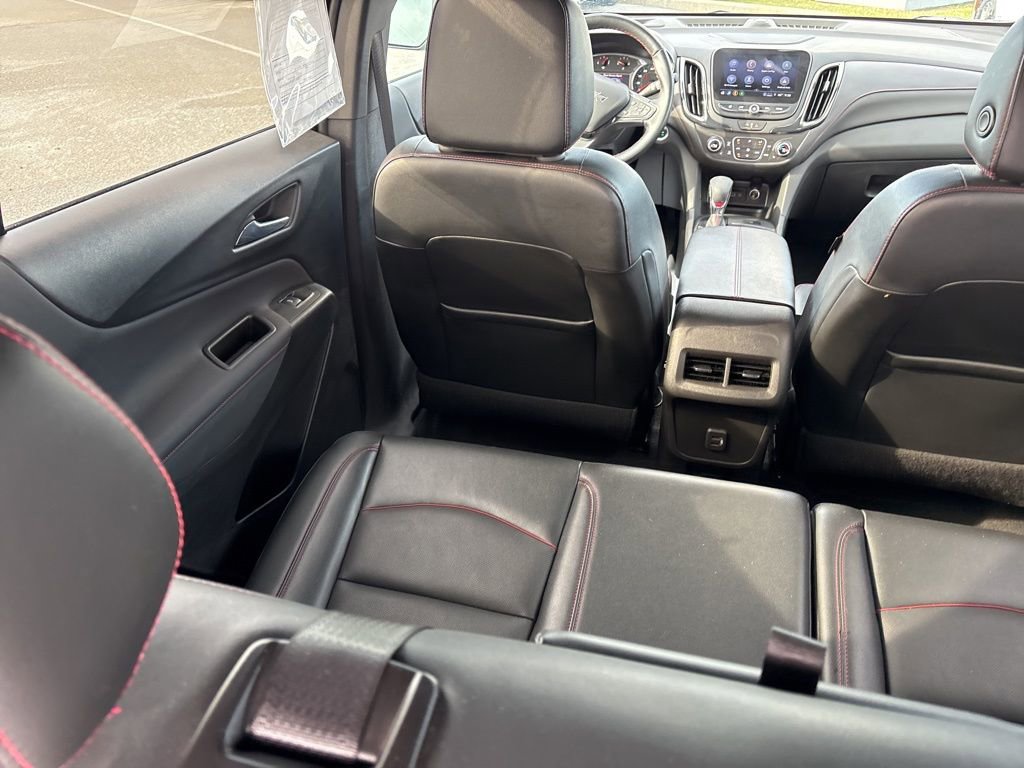 Certified 2023 Chevrolet Equinox RS w/ RS Leather Package image 13