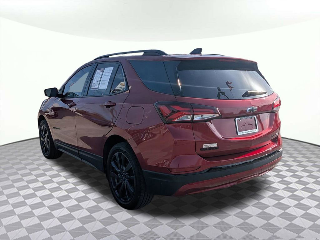 Used 2024 Chevrolet Equinox RS w/ RS Leather Package image 5