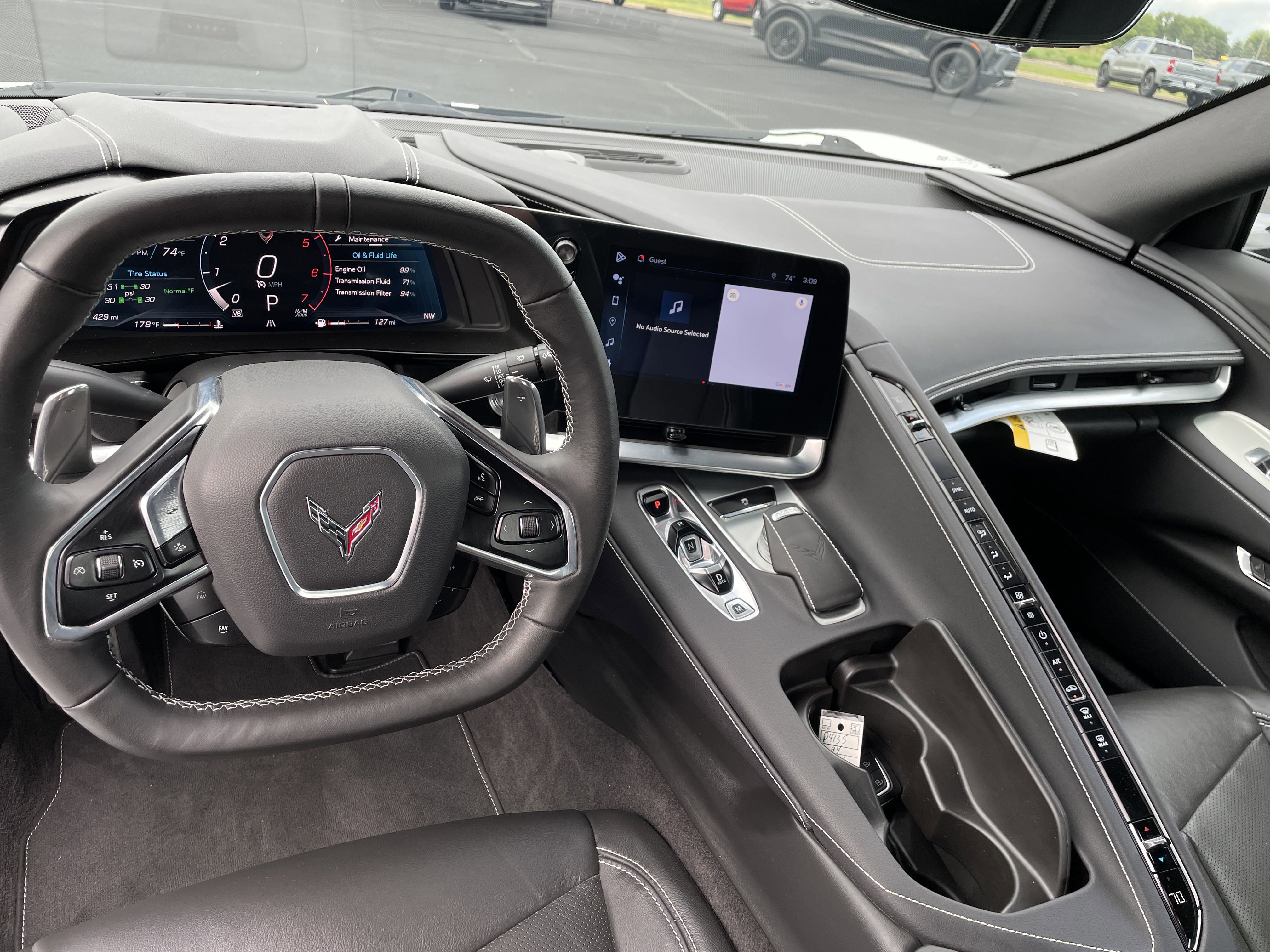 Certified 2024 Chevrolet Corvette Stingray Convertible w/ Z51 Performance Package image 18