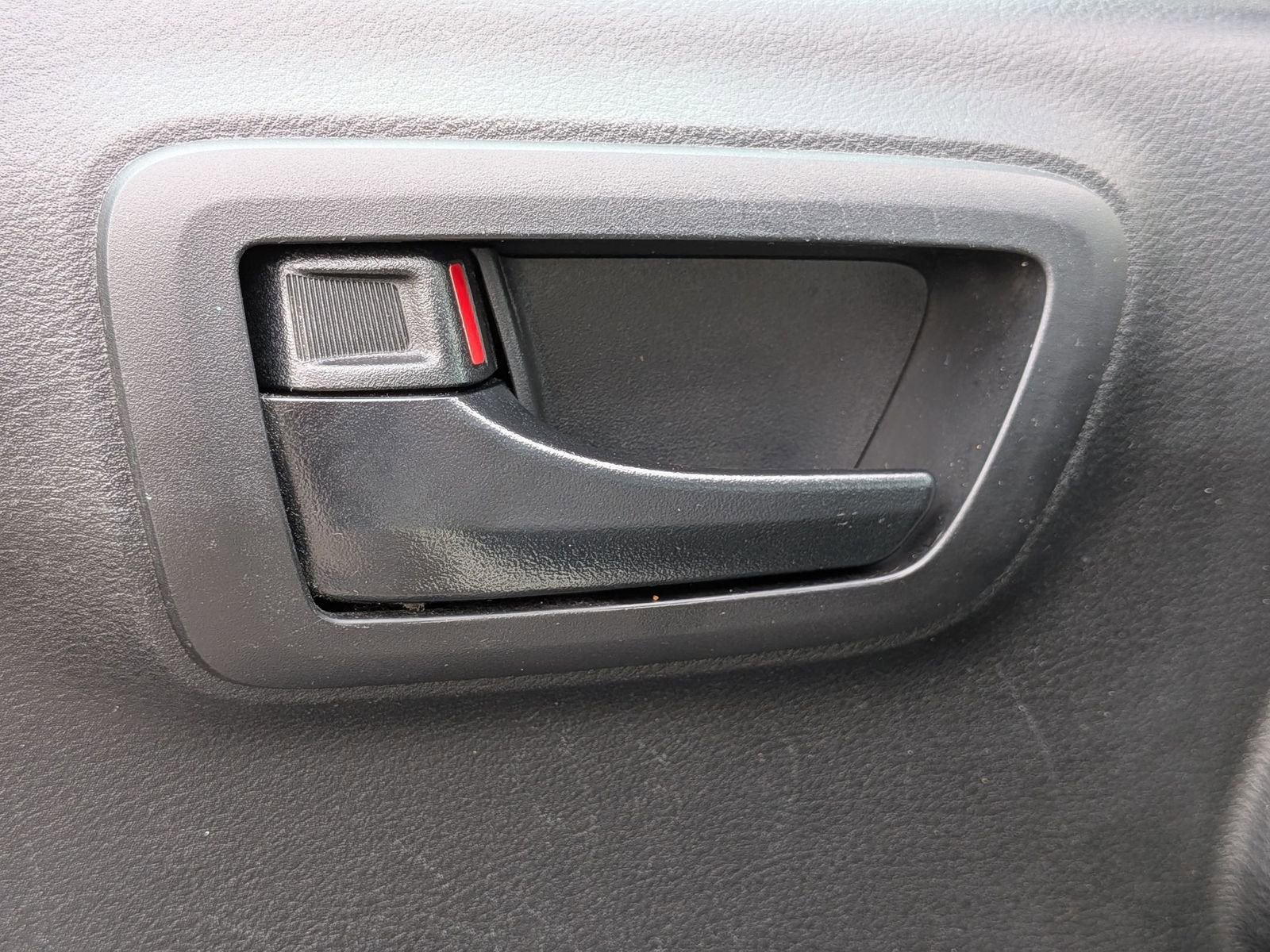 Used 2022 Toyota Tacoma SR5 w/ SR5 Appearance Package (SM) image 13