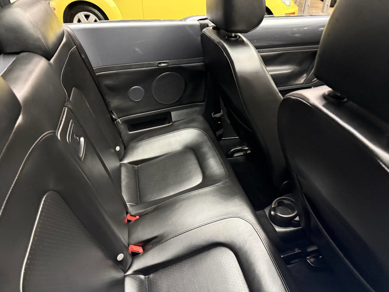 Used 2006 Volkswagen Beetle Convertible w/ Package 1 image 23