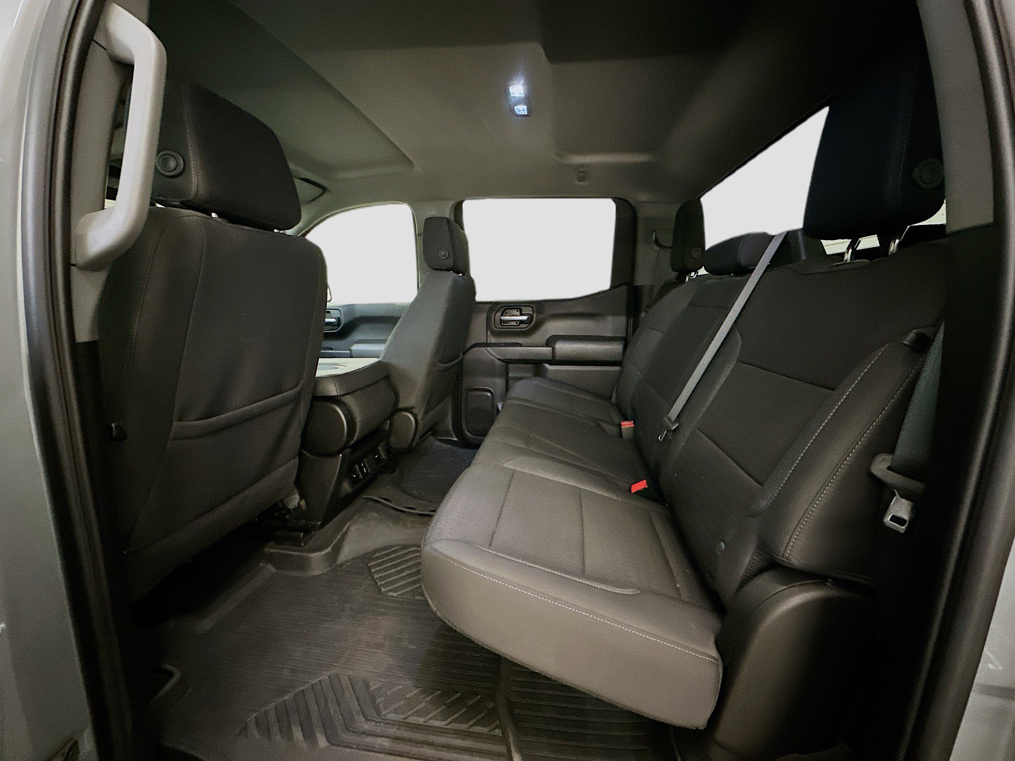 Used 2024 Chevrolet Silverado 1500 Custom Trail Boss w/ LPO, Dark Essentials Package image 29