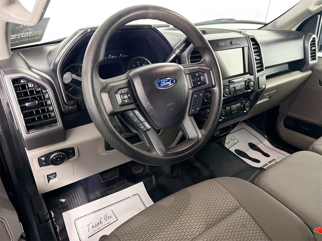 Used 2019 Ford F150 XLT w/ Trailer Tow Package image 9