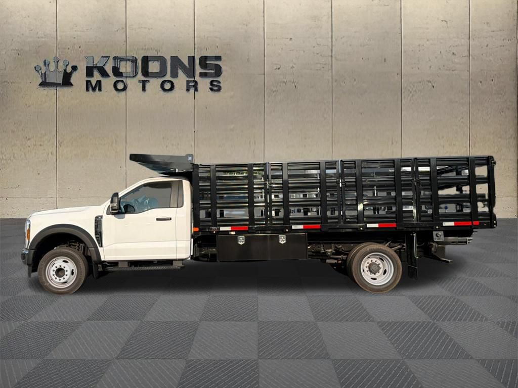 New 2025 Ford F450 XL w/ XL Chrome Package RWD image 4