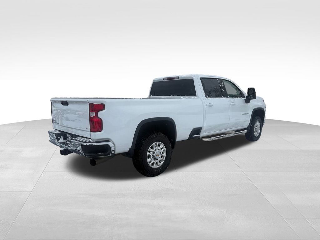 Used 2023 Chevrolet Silverado 3500 LT w/ Convenience Package image 9