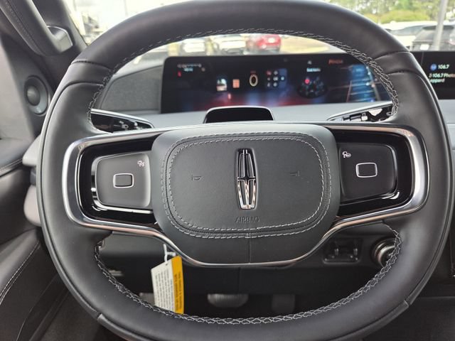 New 2026 Lincoln Navigator Reserve w/ Jet Appearance Package AWD/4WD image 19