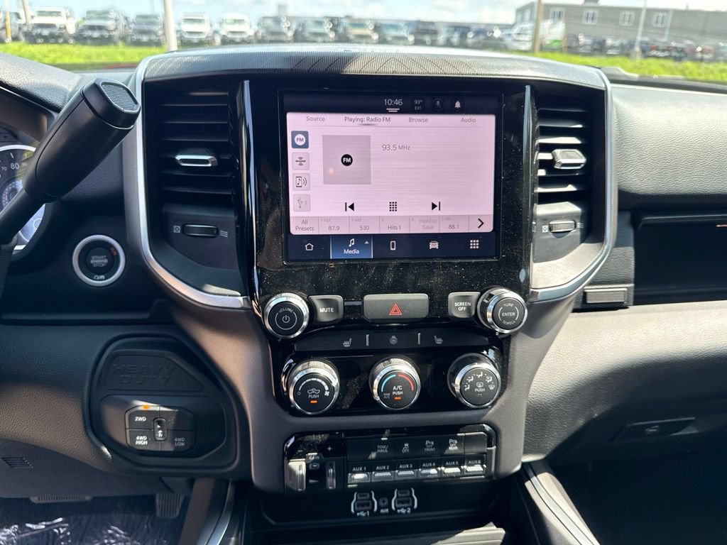 New 2026 RAM 2500 Big Horn AWD/4WD image 12