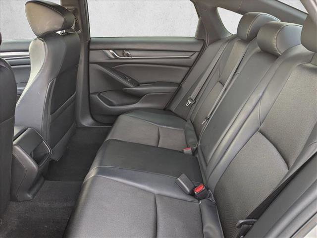 Used 2018 Honda Accord Sport image 17